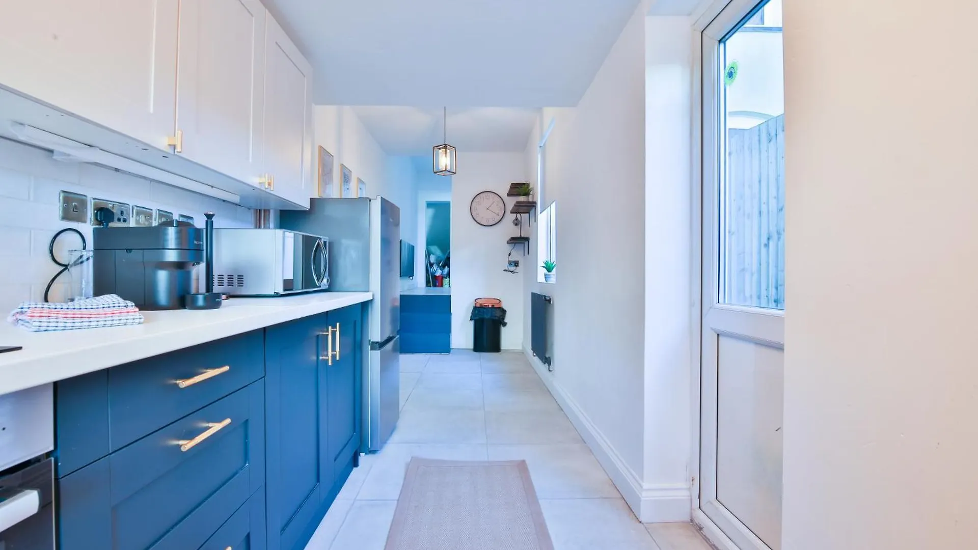 Stayright Charming 2Br House, Walking Distance To City Centre Cardiff Apartment